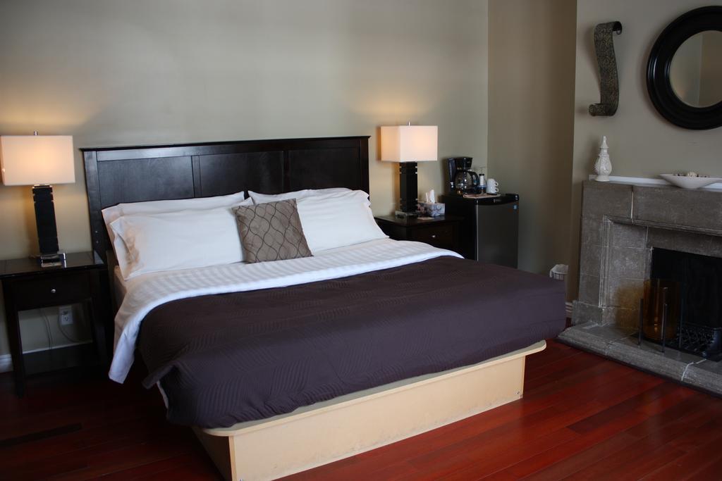 The Duckworth Inn เซนต์จอห์น ภายนอก รูปภาพ